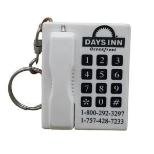 Days Inn Virginia Beach Oceanfront Hotel Phone Keychain w/Pen